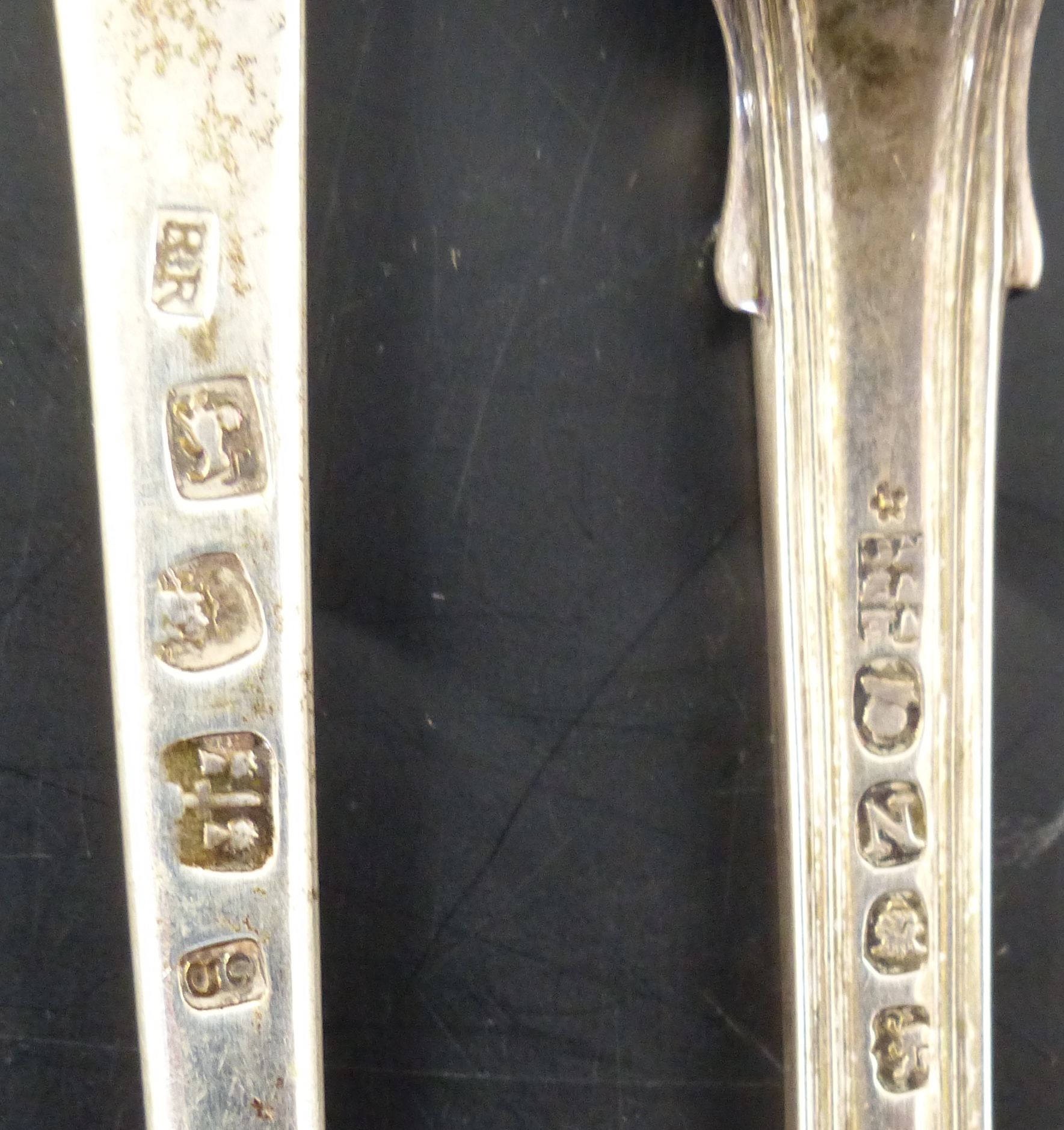 Two 19th century silver marrow scoops, thread pattern by Eley, Fearn & Chawner, London, 1808 and Chester, 1782